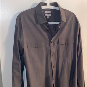 Button down shirt gray